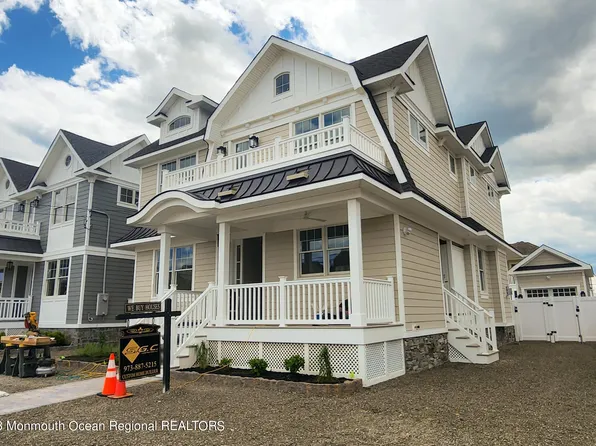 14 Bond Avenue, Lavallette, NJ 08735