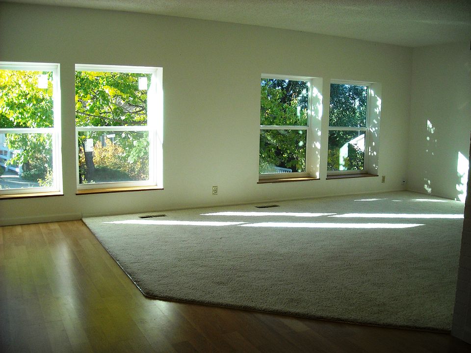 Main floor LR