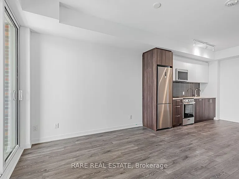 1787 Saint Clair Ave W #815 — Photo 13