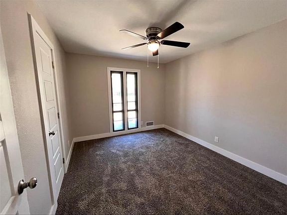 3rd image of 4306 Ashville Dr
