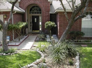 1815 Caversham Pass Ln, San Antonio, TX 78253