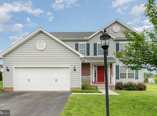 18 Thrush Ct, Gettysburg, PA 17325
