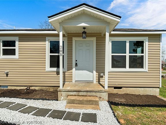 2nd image of 205 Prospect Ave