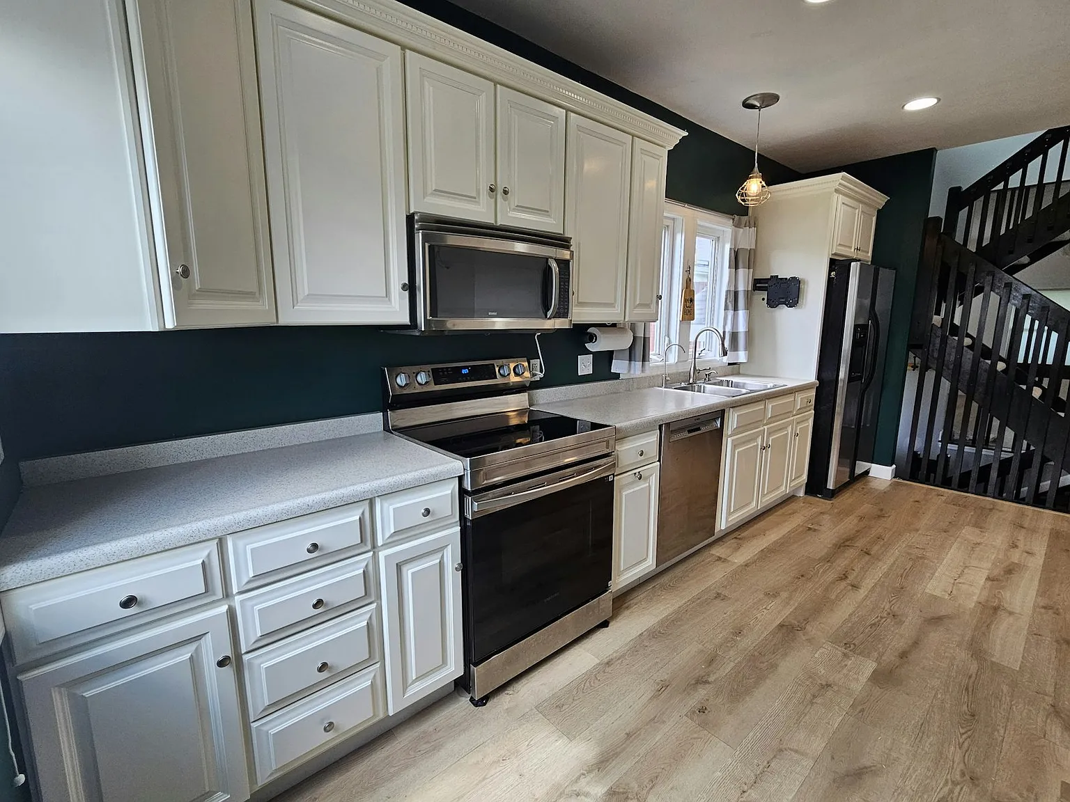 5105 River Road — Photo 3