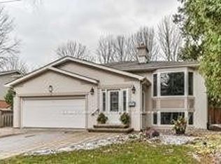 19 Pomander Rd, Markham, ON L3R1X5