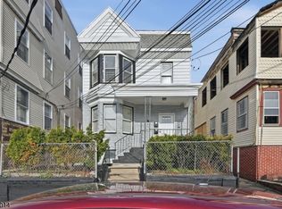 301 Ellis Ave, Irvington Twp., NJ 07111