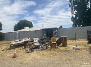 590 Sale Ln, Red Bluff, CA 96080