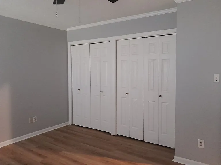 1534 Westwood Dr — Photo 16
