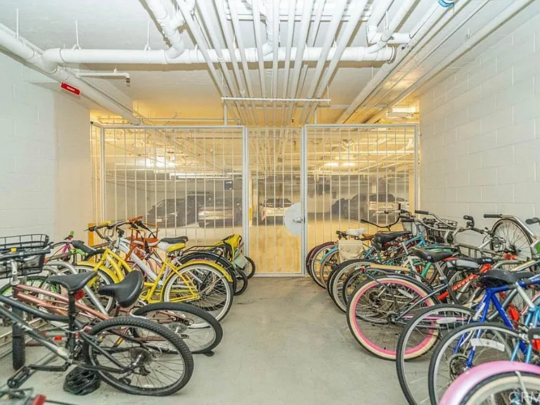 7857 W Manchester Ave #Penthouse 6 — Photo 20