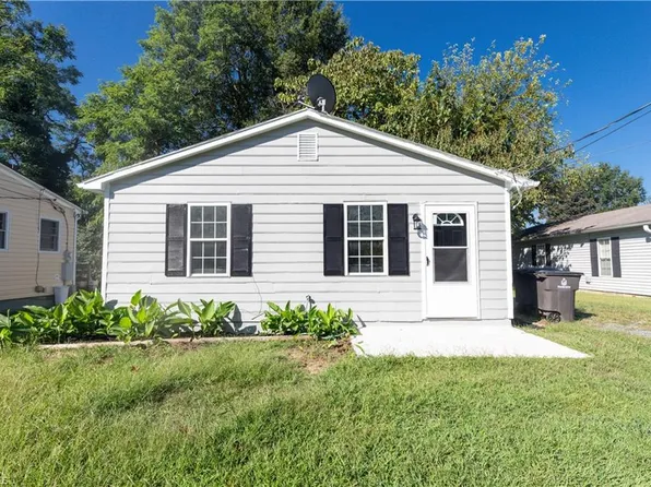 1736 Pleasant St, Winston Salem, NC 27107