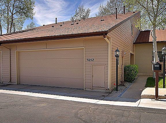 Oversized 2-car garage