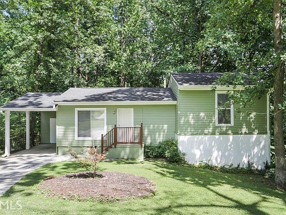 2nd image of 5087 Crowe Dr SE