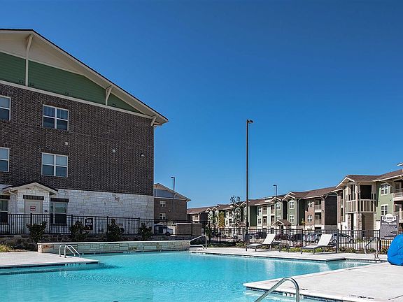 3rd image of 6655 Calgary Ln #Townhouse