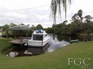 705 Riverbend Rd, North Fort Myers, FL 33917