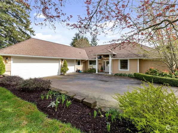 295 Chippewa Trail, Fox Island, WA 98333