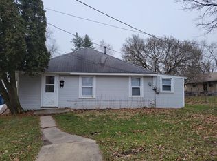 560 W Brighton St, Kankakee, IL 60901