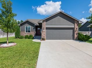 3430 N Laughlin St, Derby, KS 67037