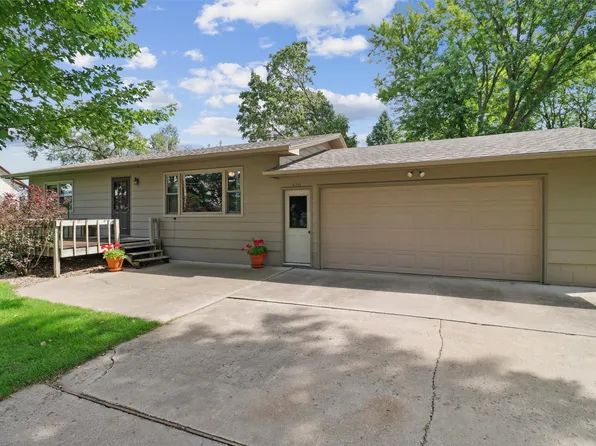 420 4th St, Randall, IA 50231