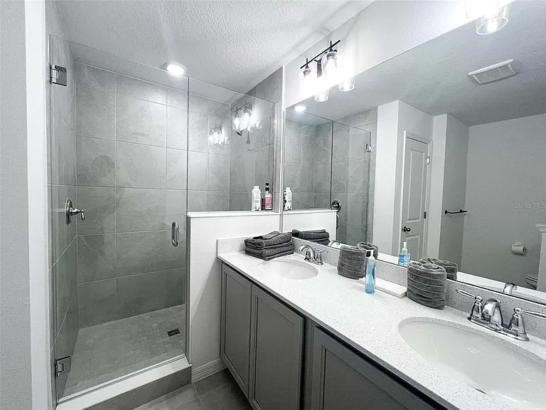 868 Longboat Dr — Photo 14