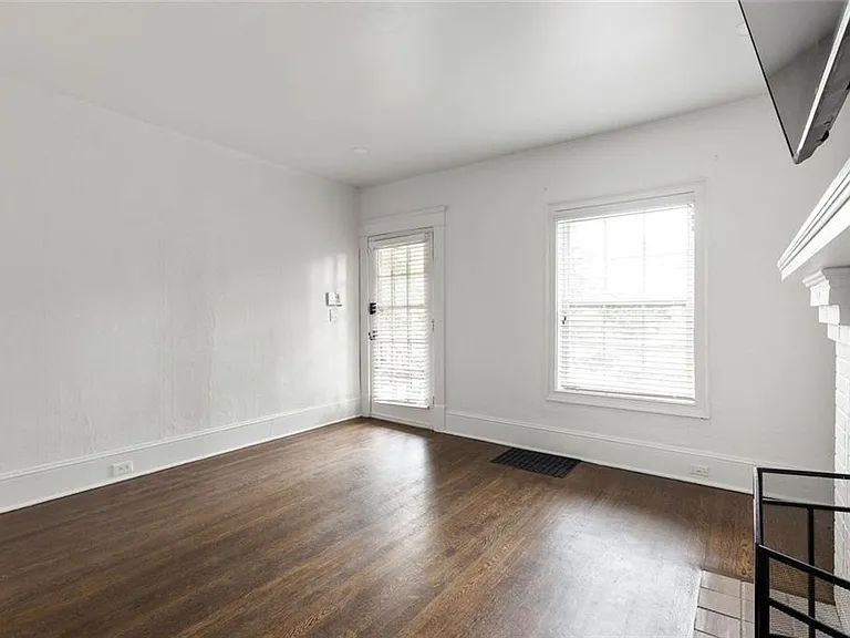 1047 Greencove Ave NE — Photo 21