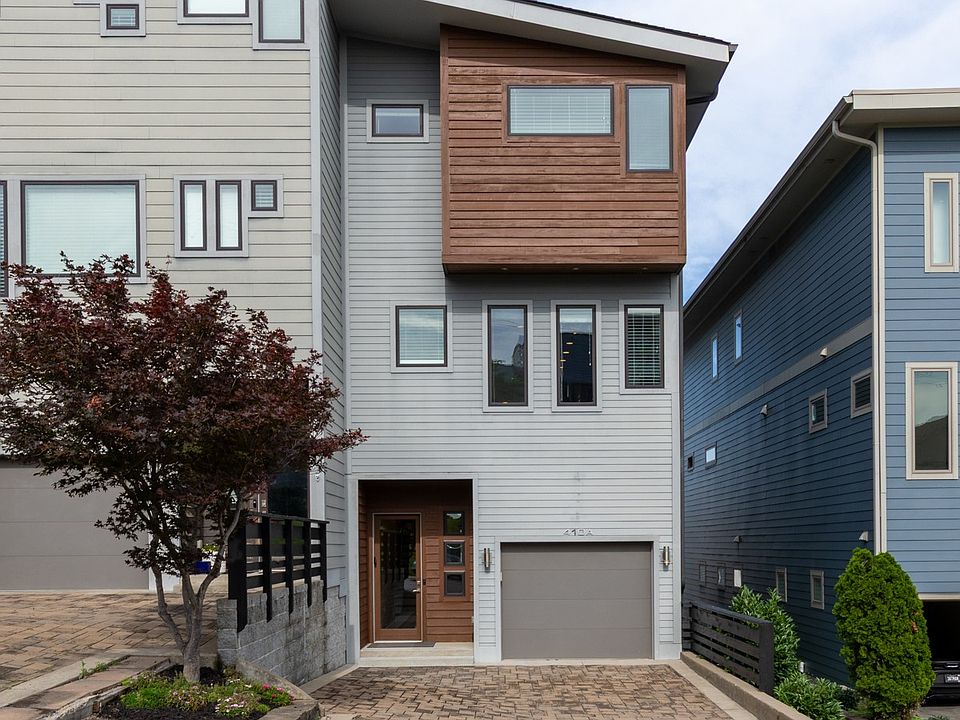 1st image of 410A 33rd Ave N