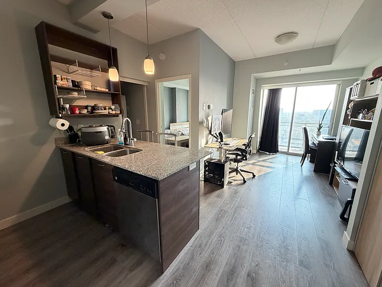 318 Spruce St #1708 — Photo 4