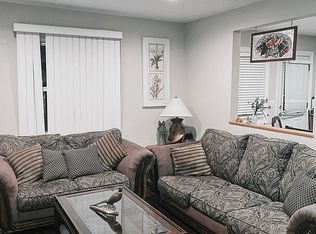 15 Jordan Rd, Colonia, NJ 07067