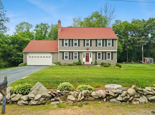 461 Hodges St, Taunton, MA 02780