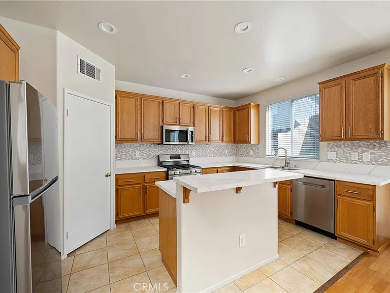 17526 Orangetree Dr — Photo 8