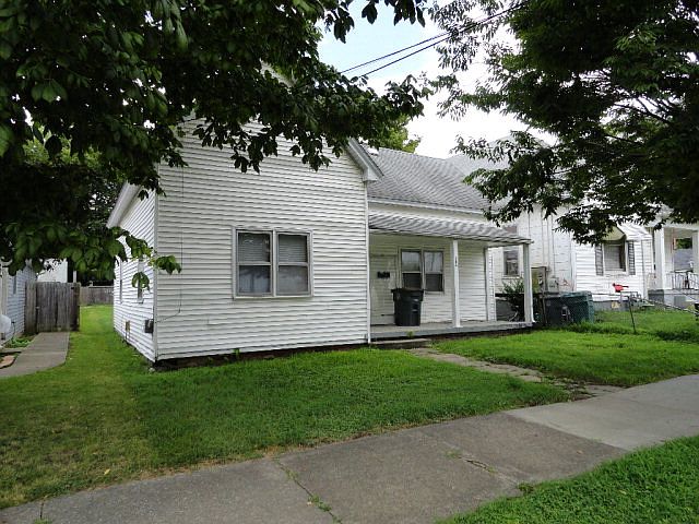 1st image of 704 Bolivar St