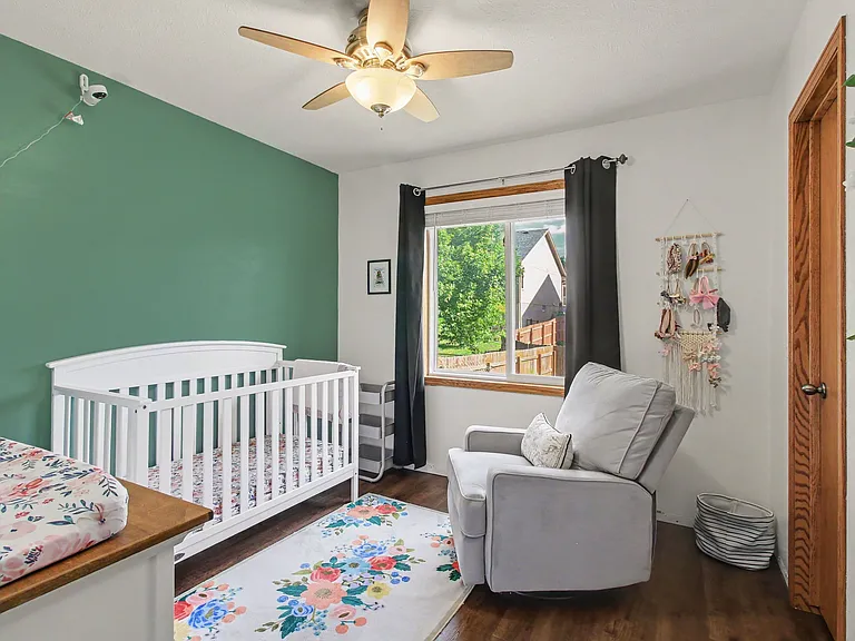 4615 Springview Dr — Photo 11