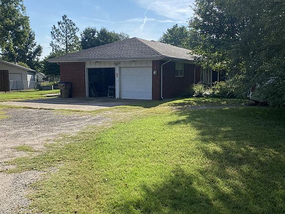 2nd image of 4800 N Armstrong Dr