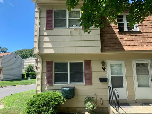85 Ridge Road #9, Naugatuck, CT 06770
