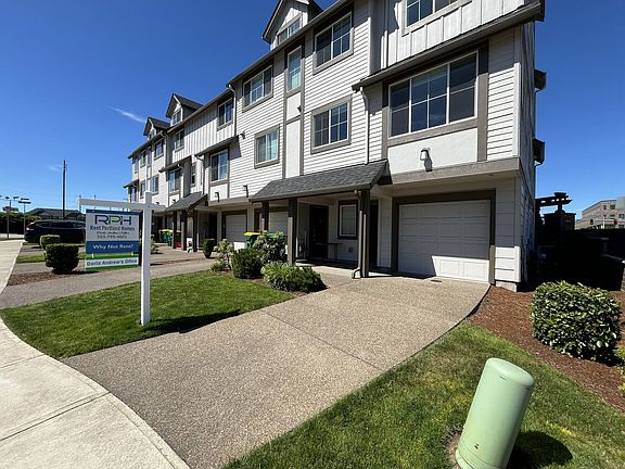 3rd image of 12949 SW Meadbrook Ln