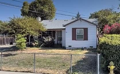 1st image of 108 N Claremont Ave