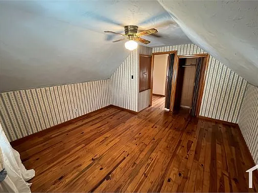 15513 Walvern Blvd — Photo 6