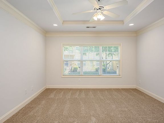 4th image of 11178 Blackbird Ln