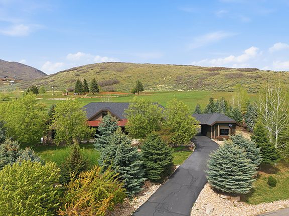 5th image of 257 E Deer Ridge Way #9