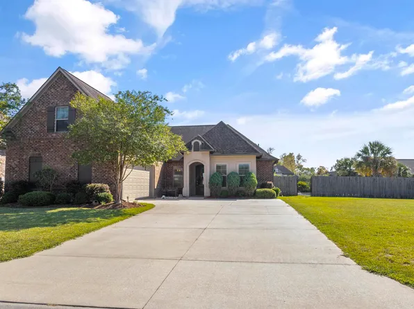 40405 Champagne Ave, Prairieville, LA 70769