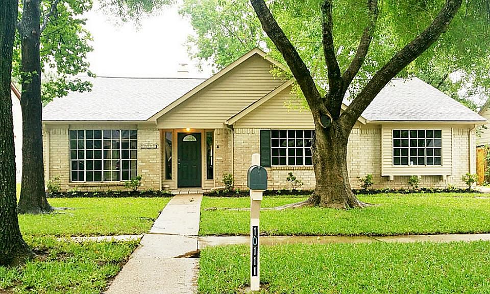 1st image of 10111 Golden Meadow Dr