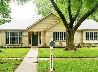 10111 Golden Meadow Dr, Houston, TX 77064