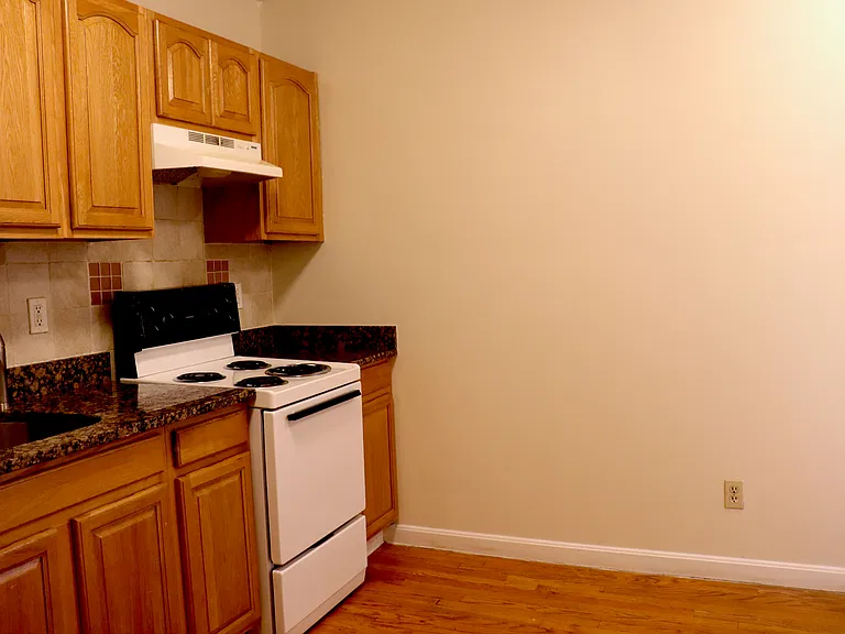 315 Huntington Ave #5C — Photo 5