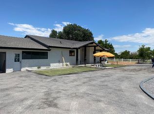 1990 S Lindsay Rd, Gilbert, AZ 85295