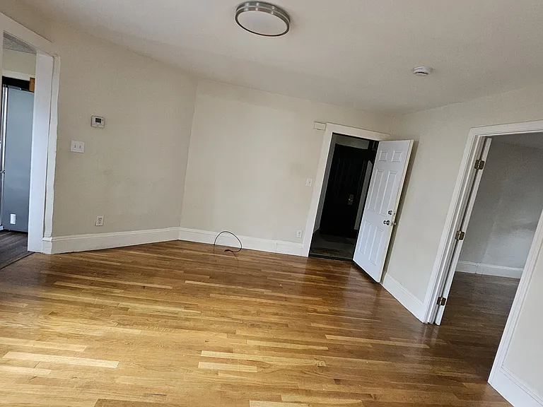 376 Medford St #1 — Photo 8
