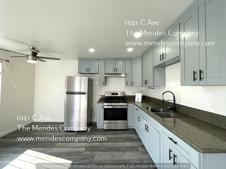 1041 C Ave — Photo 4