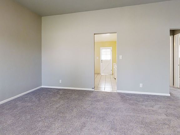 3rd image of 14923 Mansel Ave #14923