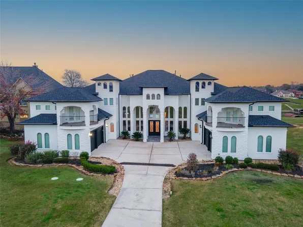 18980 Harbor Side Blvd, Montgomery, TX 77356