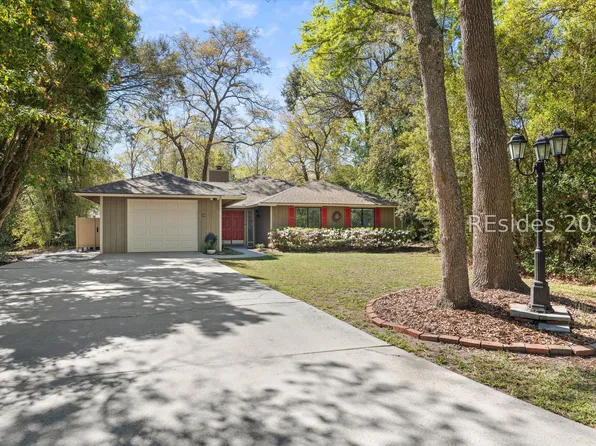 50 Squiresgate Rd, Hilton Head Island, SC 29926