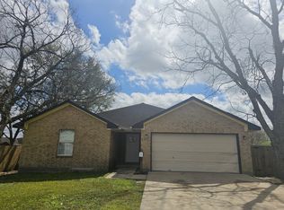 2010 Estate Dr, Deer Park, TX 77536