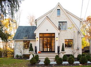 18 Cleveland Rd, Caldwell, NJ 07006